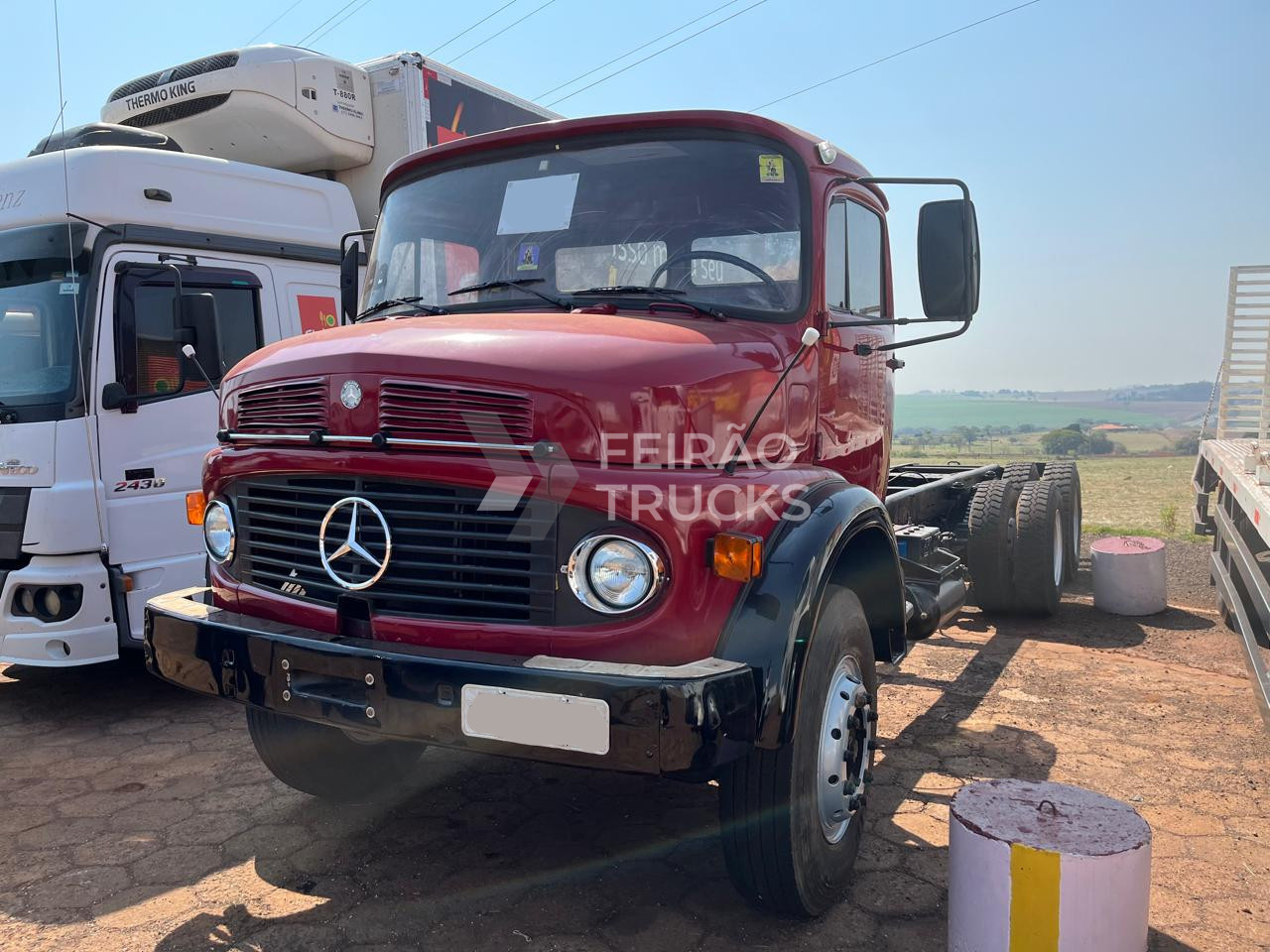 Caminhão Mercedes Benz 2219 Truck Traçado Ano 1984 no chassi