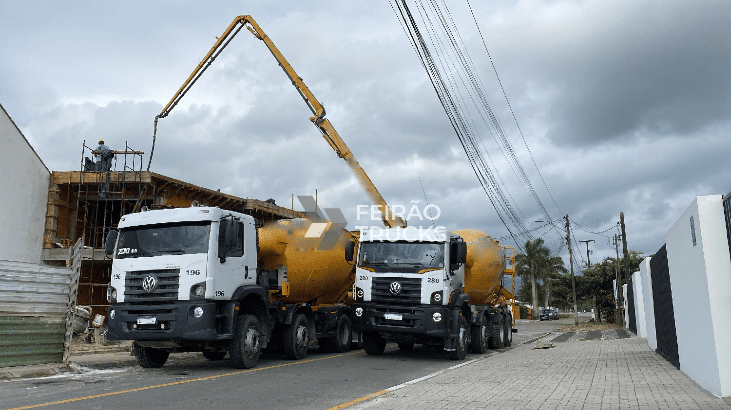 Bomba Lança Schwing BPL 600 28 Metros  Caminhão Ford Cargo 2622 Ano 2008