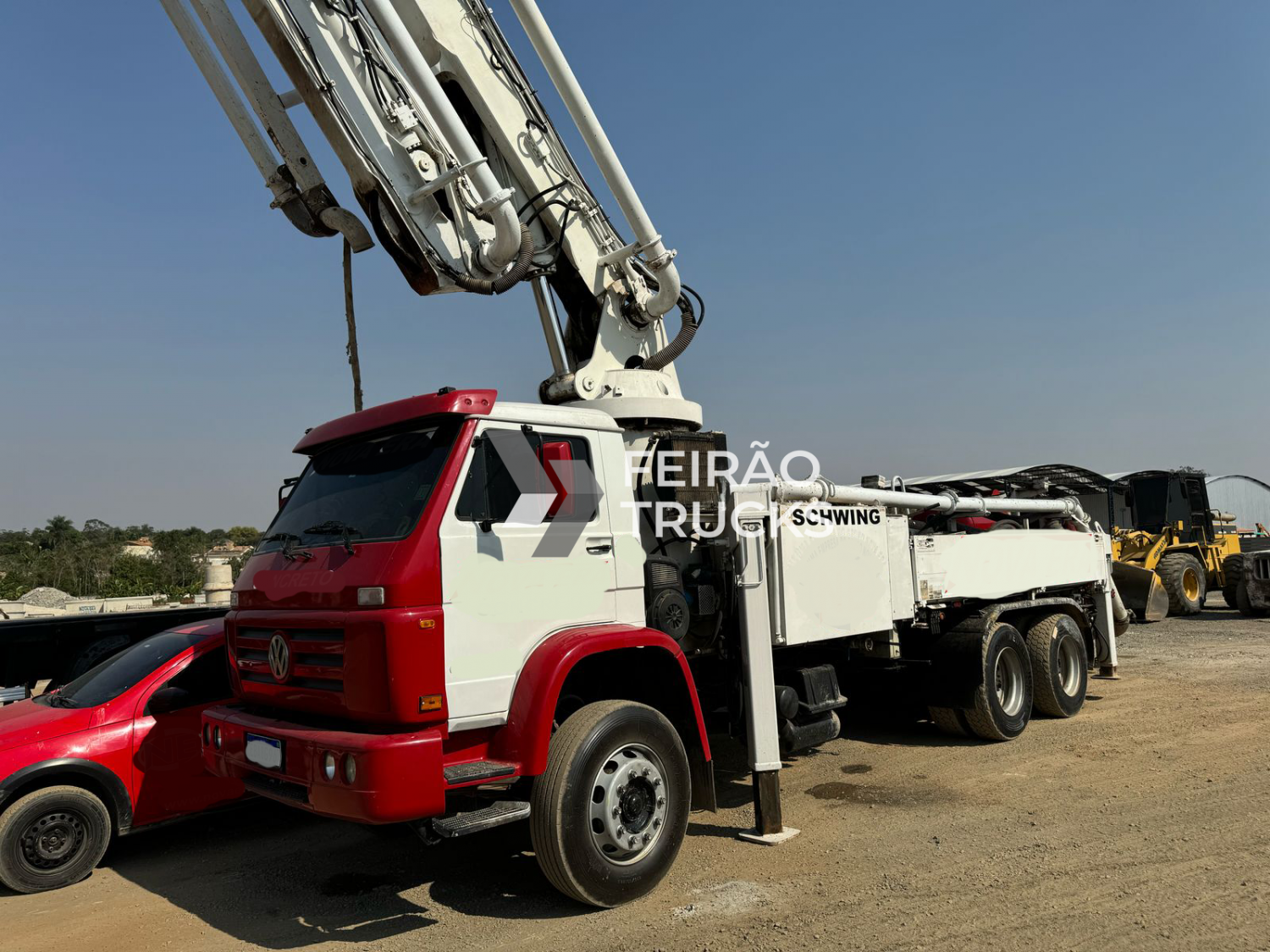 Bomba lança Schwing S32x  Caminhão Volkswagen 26260