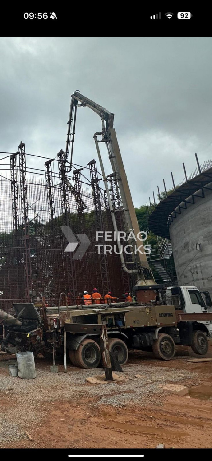 Bomba Lança Schwing S36x Ano 2012 Caminhão Ford Cargo Ano 2015