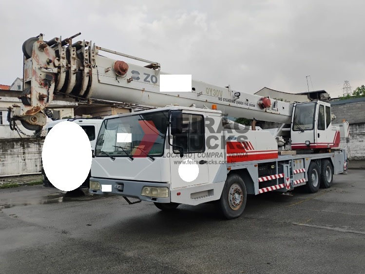 Guindaste Zoomlion 30T - Ano 2011