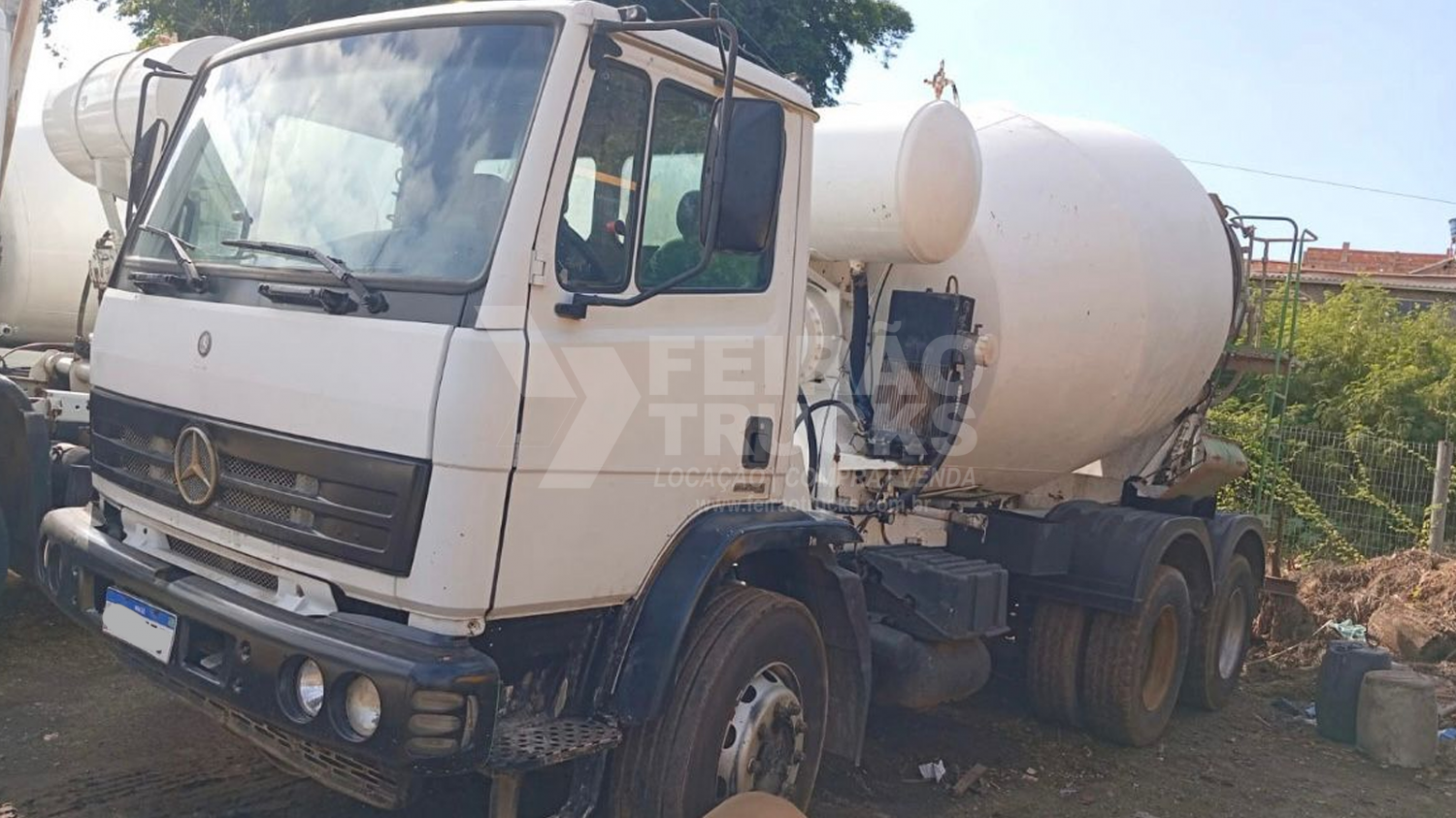 Caminhão Betoneira Mercedes Benz 2729 Balão Liebherr 8M Ano 2014