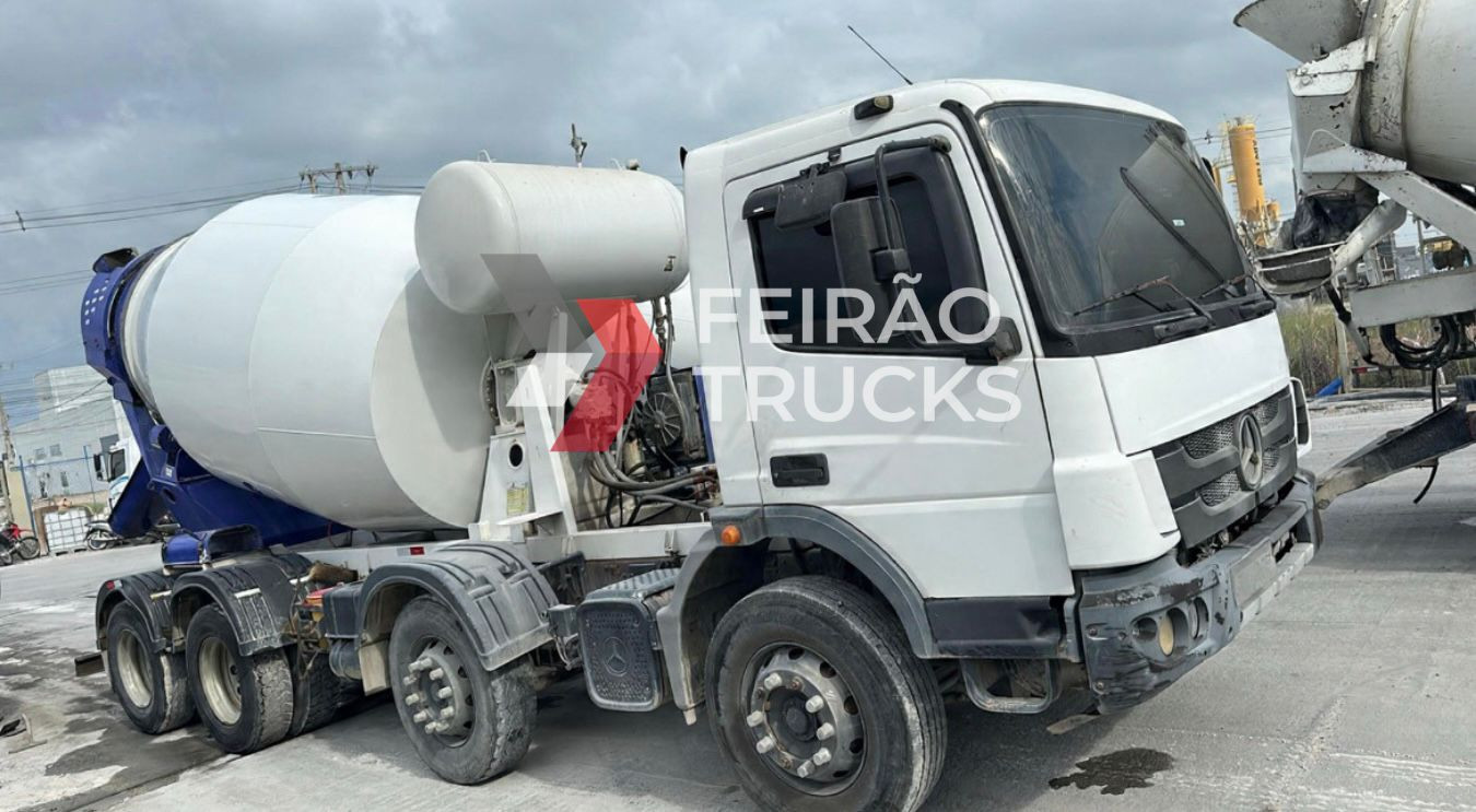 Caminhão Betoneira Mercedes 2730 - Balão Liebherr 8 M - Ano 2019 - Bitruck